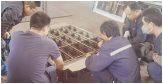 奔达员工车间集体研讨显担当